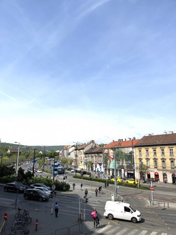 Eladó téglalakás, Budapesten, I. kerületben, Széna téren