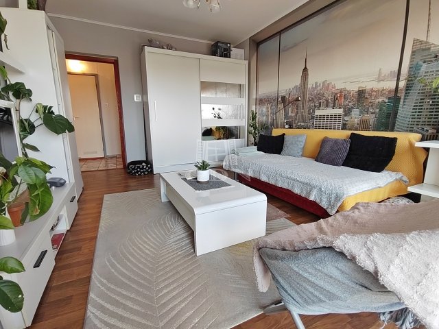 Eladó panellakás, Budapesten, XV. kerületben 65.9 M Ft