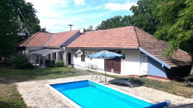 Eladó családi ház, Vámosmikolán 54.9 M Ft, 4 szobás