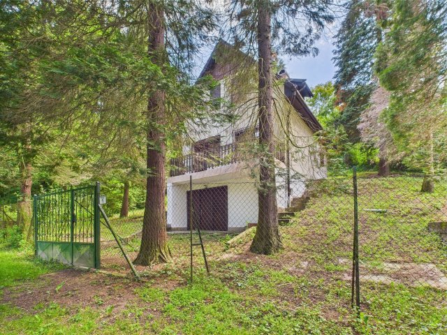 Eladó családi ház, Visegrádon 44.4 M Ft, 3 szobás