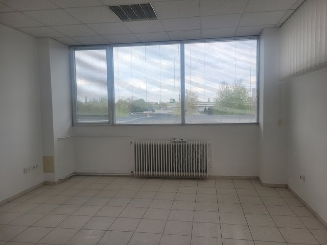Kiadó iroda, Győrött 69 E Ft / hó, 1 szobás