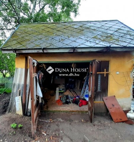 Eladó családi ház, Pilisen 41 M Ft, 4 szobás
