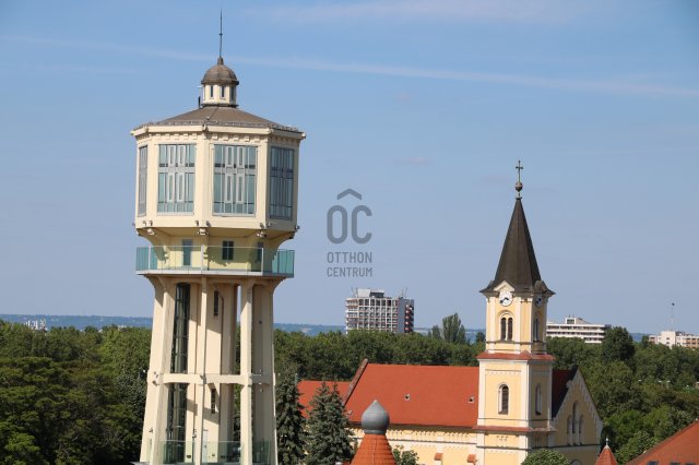 Eladó panellakás, Siófokon 49 M Ft, 2 szobás