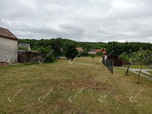 Eladó telek, Nyúlon 25.9 M Ft / költözzbe.hu