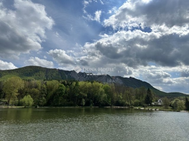 Eladó családi ház, Bélapátfalván 42.5 M Ft, 6 szobás