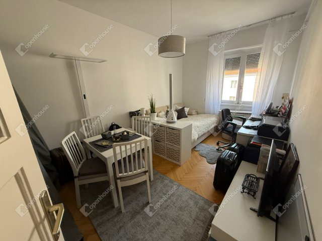 Eladó téglalakás, Zalaegerszegen 29.9 M Ft, 2 szobás