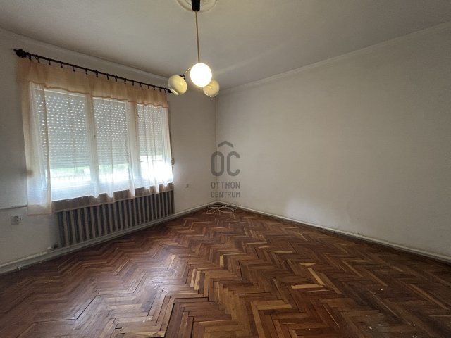 Eladó családi ház, Nyíregyházán 29.9 M Ft, 3 szobás