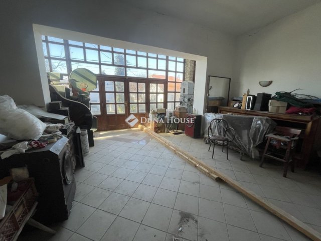Eladó családi ház, Szigetmonostorban 68 M Ft