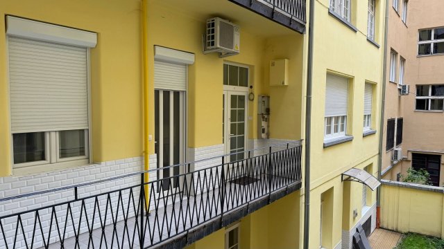 Kiadó téglalakás, albérlet, Budapesten, V. kerületben, 1 szobás
