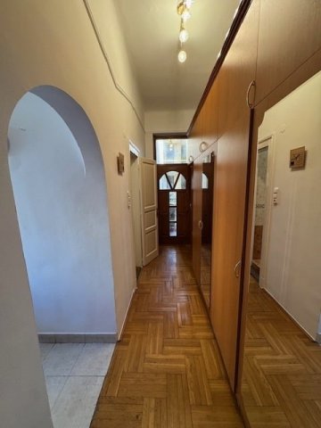 Kiadó téglalakás, albérlet, Budapesten, VI. kerületben