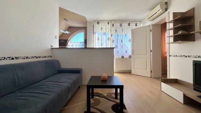 Kiadó téglalakás, albérlet, Debrecenben 225 E Ft / hó, 3 szobás