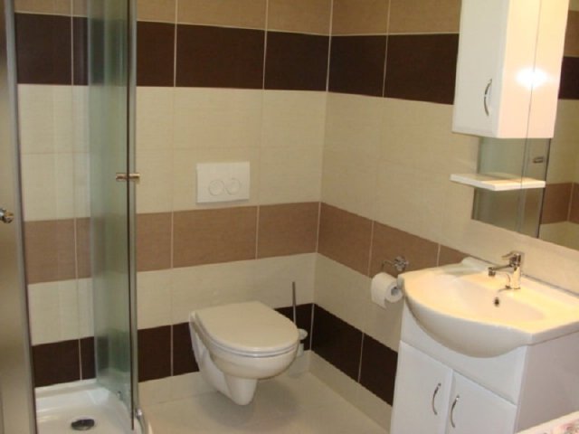 Kiadó téglalakás, albérlet, Pécsett 180 E Ft / hó, 2 szobás