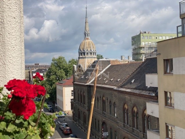 Eladó téglalakás, Budapesten, VIII. kerületben, Kun utcában