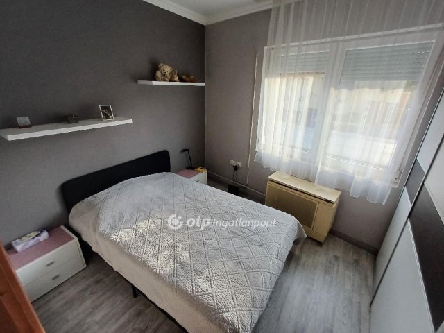Eladó családi ház, Baktalórántházán 29.9 M Ft, 6 szobás