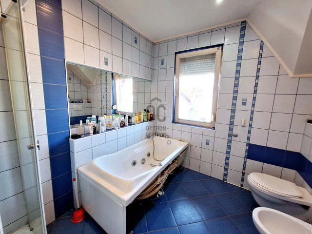 Eladó családi ház, Budapesten, XX. kerületben 102 M Ft, 5 szobás