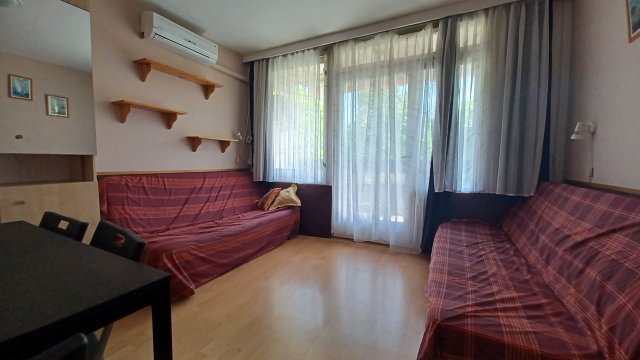 Eladó téglalakás, Balatonfüreden 33.5 M Ft, 2 szobás