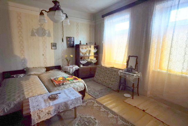 Eladó családi ház, Nyíregyházán 65 M Ft, 4 szobás