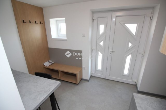 Kiadó téglalakás, albérlet, Kecskeméten 135 E Ft / hó