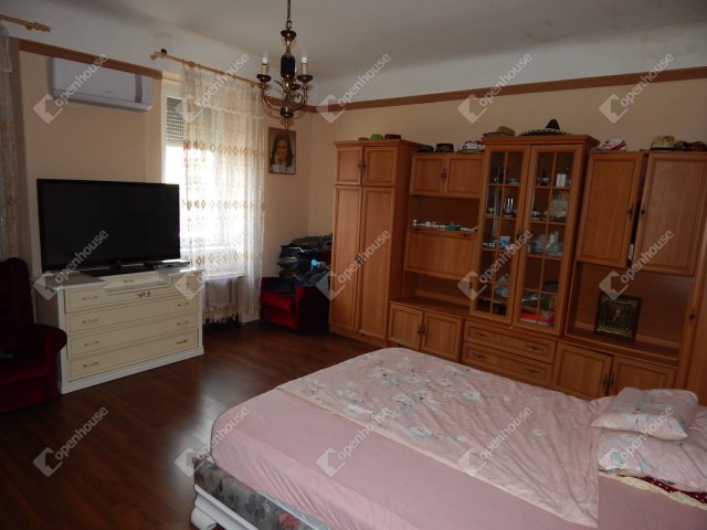 Eladó családi ház, Mezőcsokonyán 65 M Ft, 4 szobás