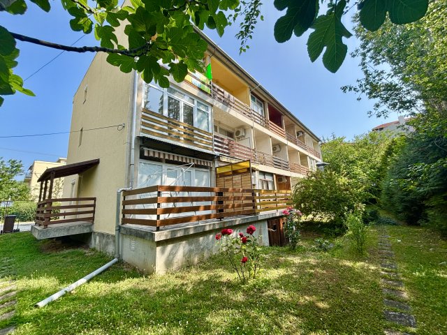 Eladó nyaraló, Balatonfüreden 59 M Ft, 1 szobás
