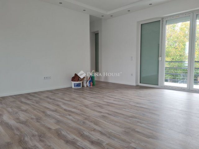 Eladó családi ház, Siófokon 186 M Ft, 7 szobás
