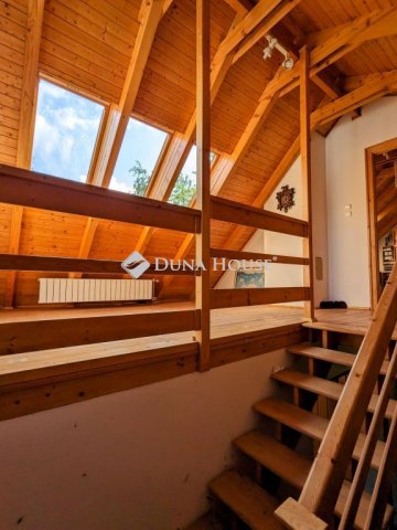 Eladó ikerház, Pilisszentkereszten 89.5 M Ft, 8 szobás