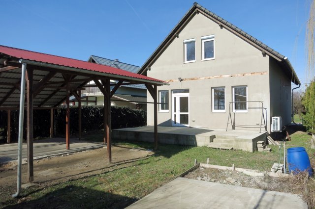 Eladó családi ház, Nagybaracskán, Nádas utcában 38 M Ft