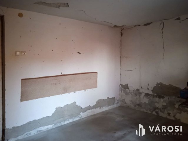 Eladó családi ház, Borsodgeszten 5.5 M Ft, 2 szobás