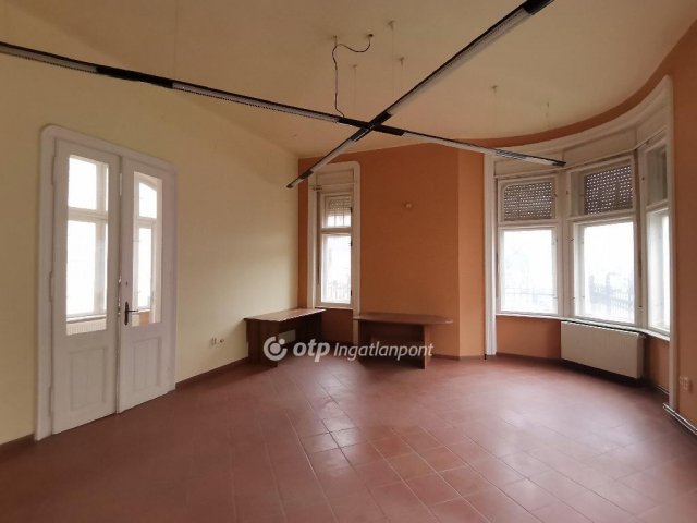 Eladó iroda, Békéscsabán 299 M Ft / költözzbe.hu