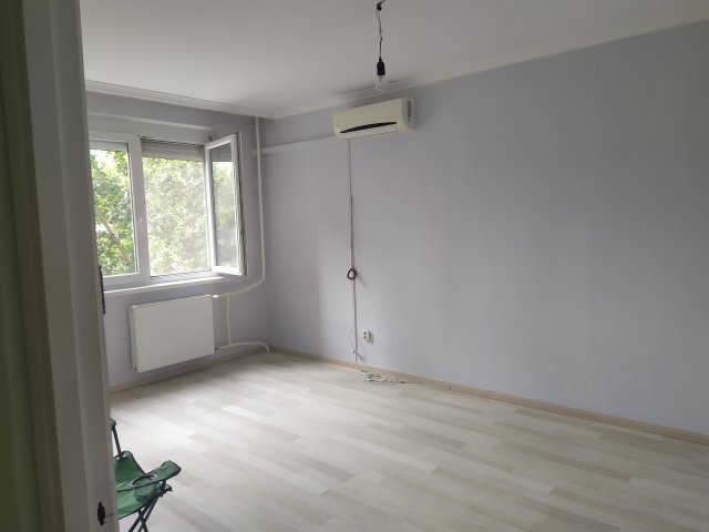 Eladó panellakás, Budapesten, III. kerületben 51.4 M Ft, 2 szobás
