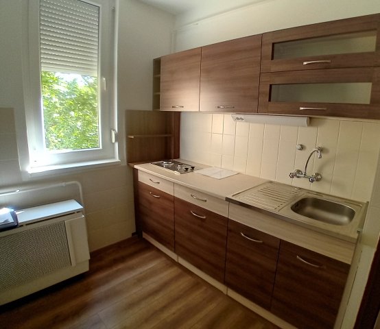 Eladó téglalakás, Zalaegerszegen 33.5 M Ft, 2 szobás
