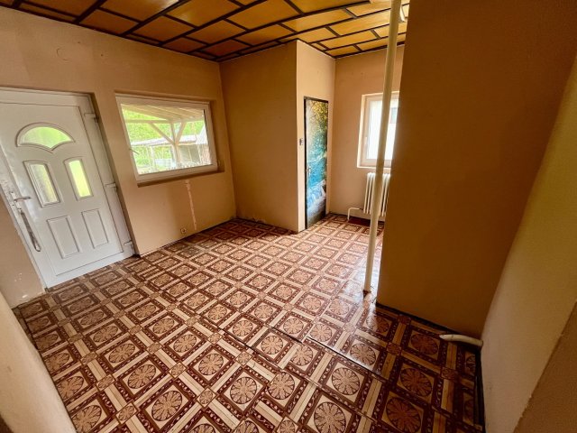 Eladó családi ház, Kisbéren 21.5 M Ft, 4 szobás