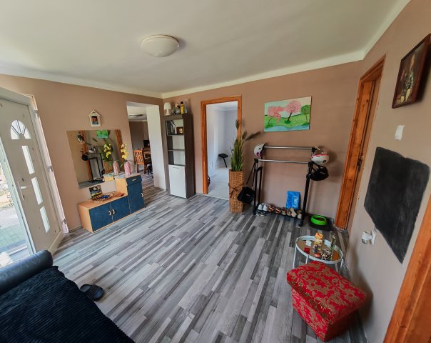 Eladó családi ház, Főnyeden 18.9 M Ft, 3 szobás