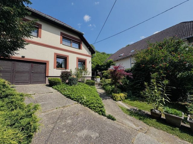 Eladó családi ház, Pécsett, Kismélyvölgy dűlőn 94.99 M Ft