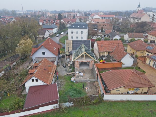 Eladó családi ház, Hatvanban 69.9 M Ft, 5 szobás