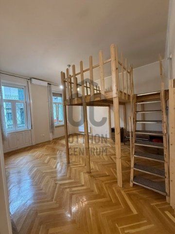 Eladó téglalakás, Budapesten, IX. kerületben 72 M Ft, 1 szobás