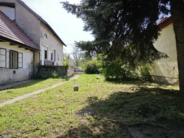 Eladó családi ház, Vértessomlón 38.99 M Ft, 6 szobás