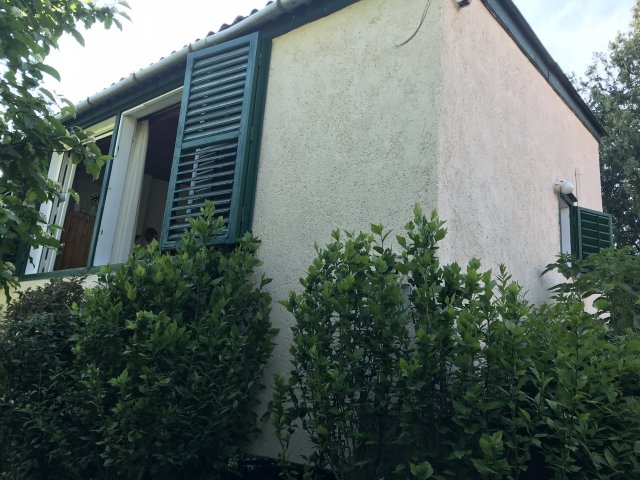 Eladó nyaraló, Velencén 31.4 M Ft, 1 szobás