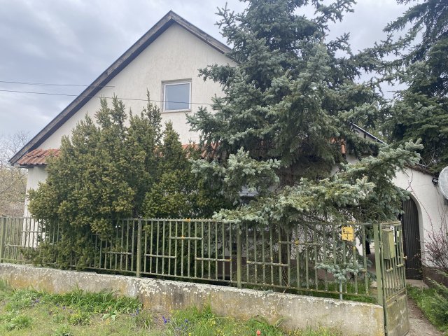 Eladó családi ház, Tápiószőlősön 37.5 M Ft, 3 szobás