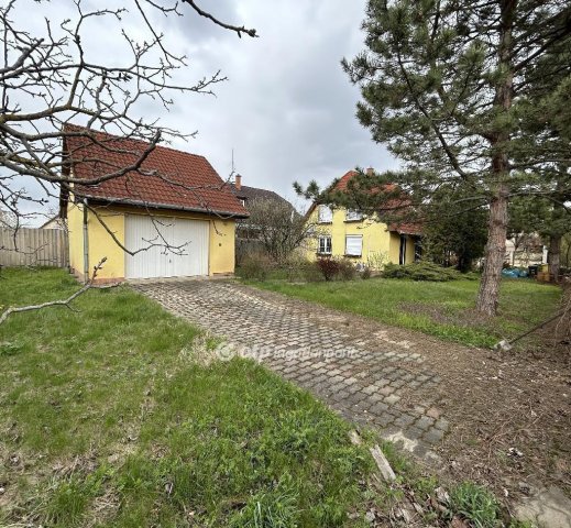 Eladó családi ház, Nyíregyházán 59.6 M Ft, 5 szobás