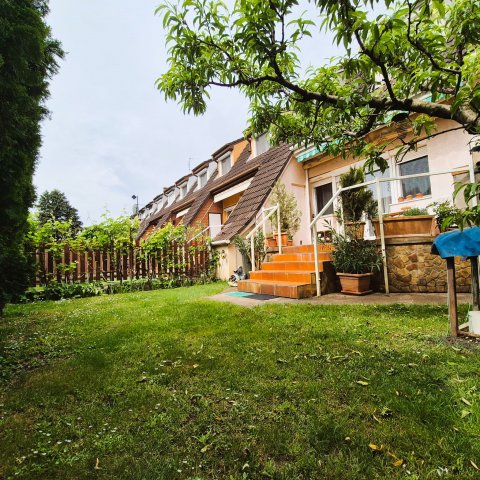 Eladó sorház, Kecskeméten 74.9 M Ft, 5 szobás