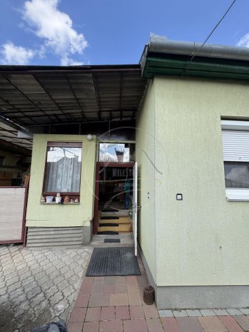 Eladó családi ház, Gyulán 55 M Ft, 4 szobás