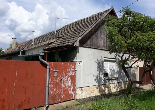 Eladó családi ház, Eleken, Tavasz utcában 12.355 M Ft