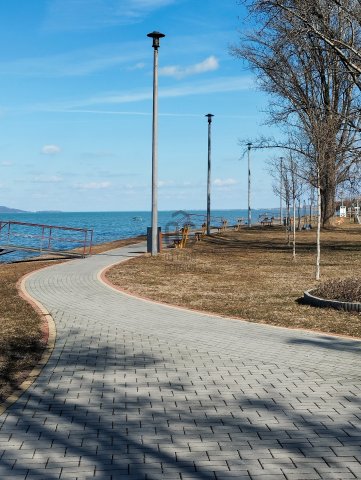 Eladó ikerház, Balatonőszödön 59.9 M Ft, 4 szobás