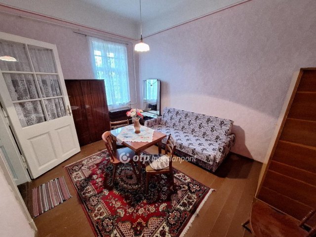 Eladó családi ház, Tiszakécskén 27.9 M Ft, 3 szobás