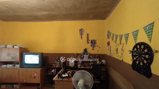 Eladó családi ház, Siklóson 17.8 M Ft, 3+1 szobás