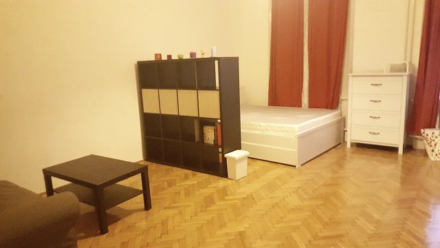 Eladó téglalakás, VII. kerületben, Rottenbiller utcában