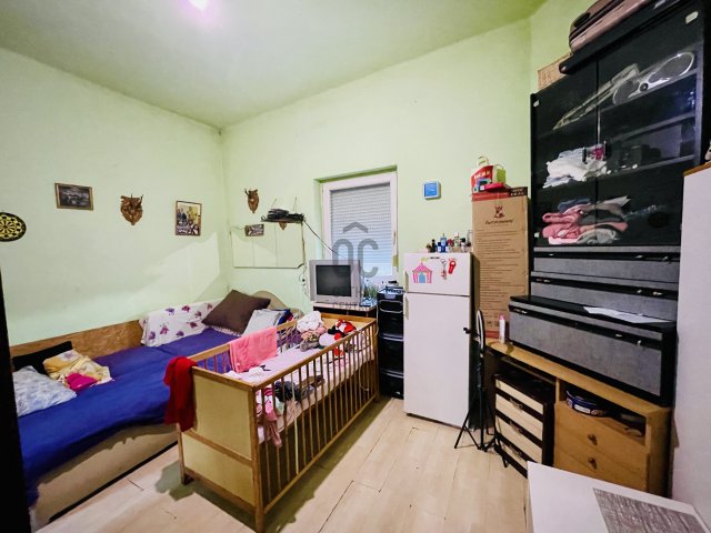 Eladó családi ház, Budapesten, XV. kerületben 89.9 M Ft
