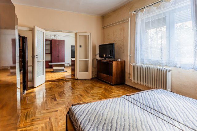 Eladó családi ház, Gödön 49.9 M Ft, 2 szobás