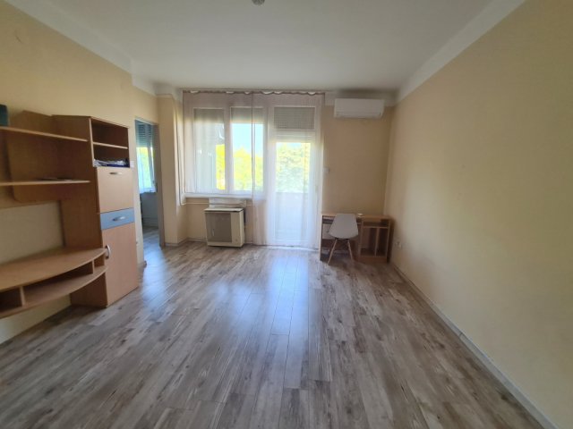 Kiadó téglalakás, albérlet, Budapesten, XV. kerületben